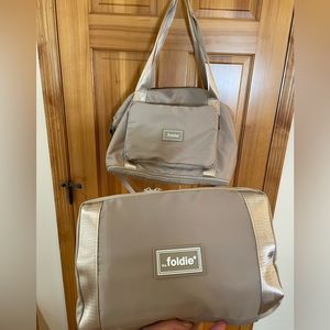 Original Foldie bag! Folds up small, unfolds for extras! Used once.